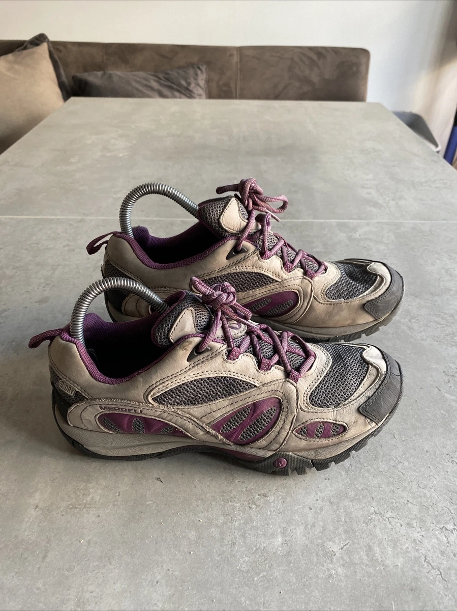 Merrell rock hotsell