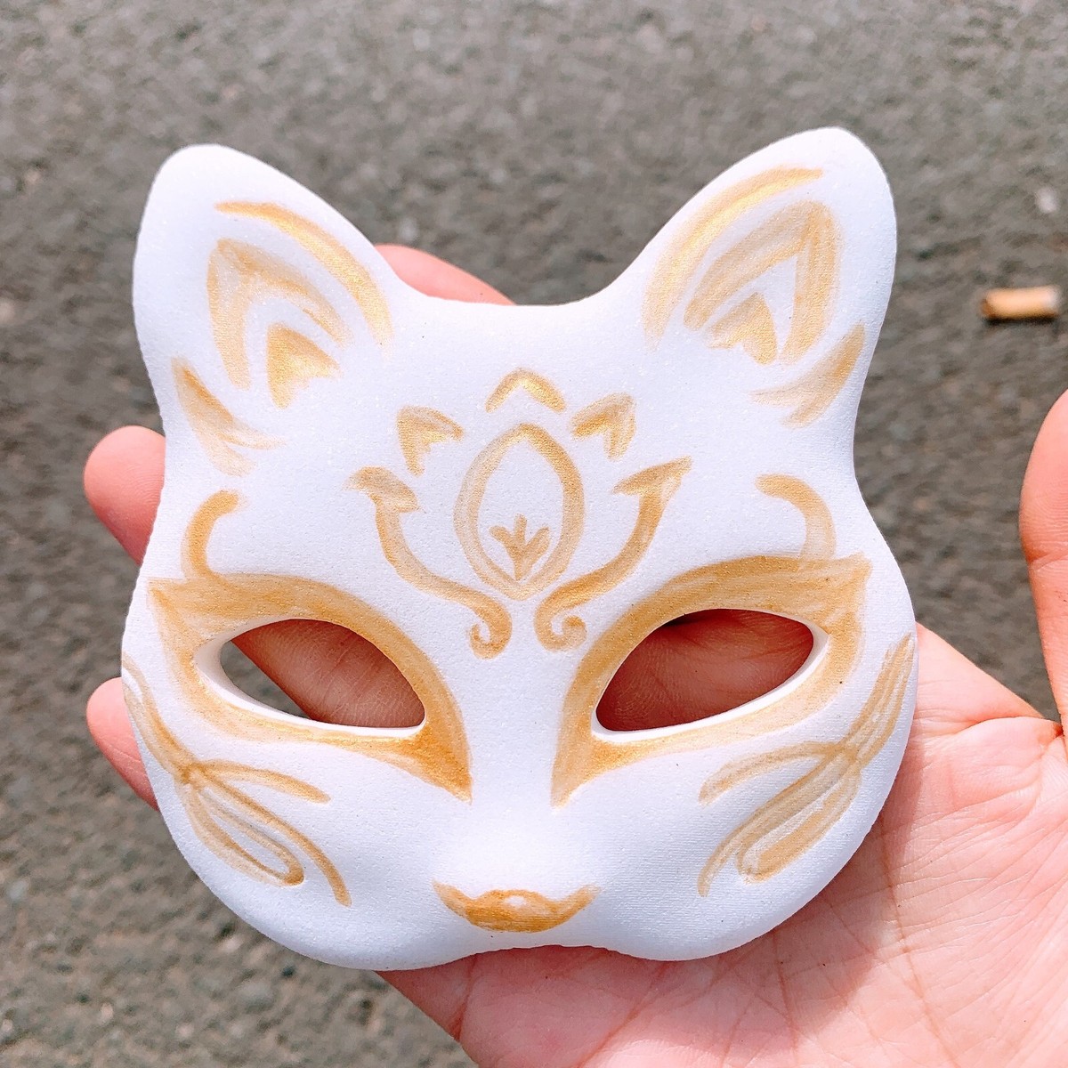 1pc Natural White marble Nine-tail fox mask Crystal mask carving