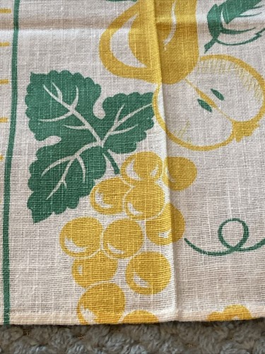 Set Of 2 Vintage Linen Tea Towel - 29” X 16” - MCM Vintage Fruit Yellow Green - Picture 6 of 7