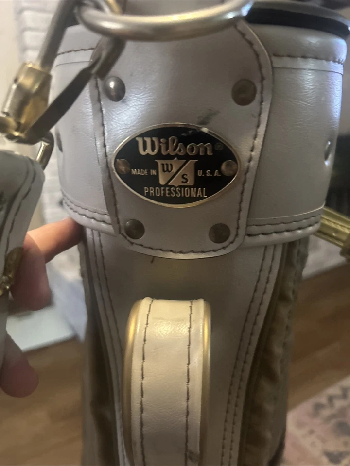 Vintage NOS Wilson W/S Professional 3-Way Golf Bag With Cover Brown Beige - Image 3 of 4