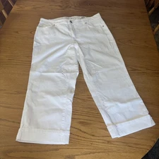 Style & Co. Curvy Capri Brushed Cotton White Jeans High Rise 25” Inseam Size 14