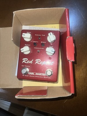 Carl Martin Red Repeat Delay Echo with Tap Tempo Pedal