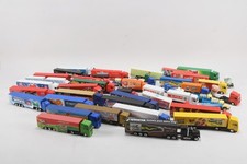 Q65N45- Konvolut Sammler Werbe LKWs meist Maßstab 1:87 ua Müller Persil