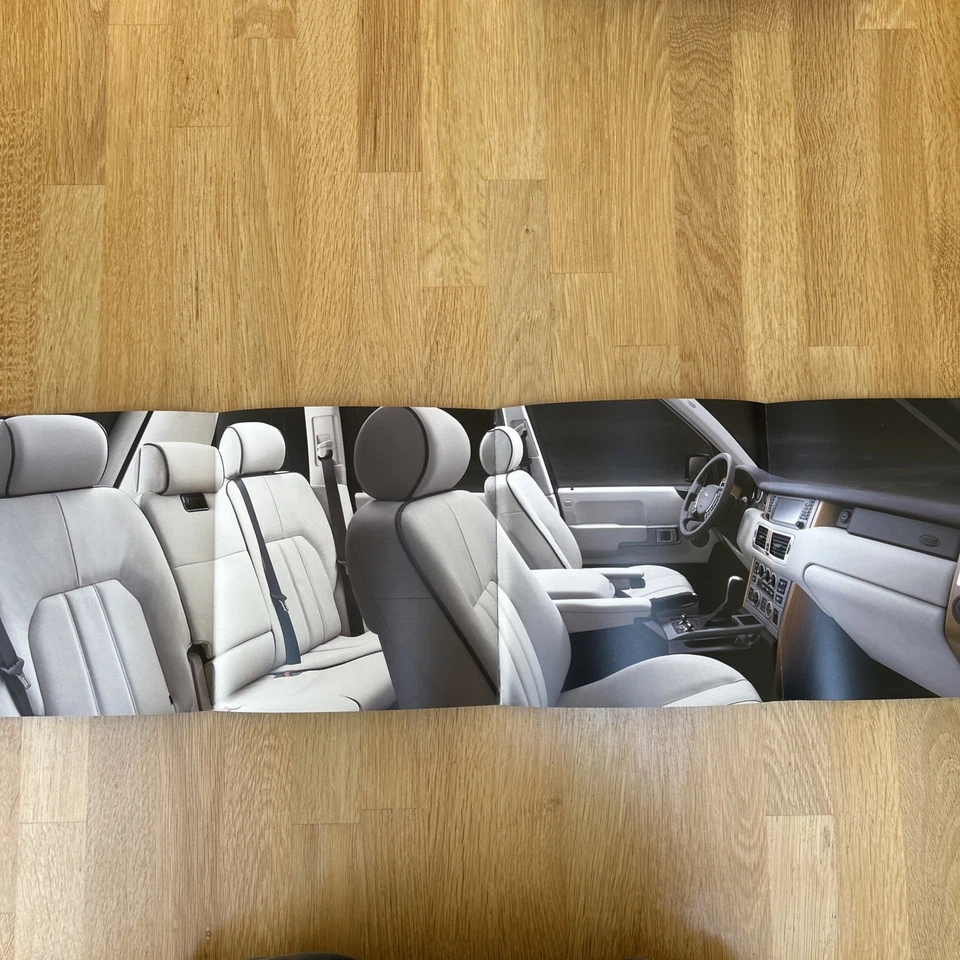 Range Rover L322 2003 UK set of brochures featuring SE HSE Vogue 4.4 V8 Td6 - Image 3 of 4