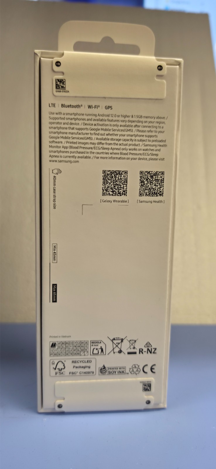Foto 3 van SAMSUNG Galaxy Watch8 40mm Graphite LTE Smartwatch SM-L325F New w sealed Box