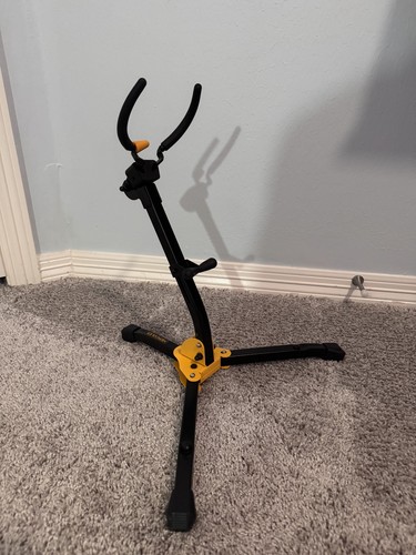 Hercules Stands Alto/Tenor Saxophone Stand with Auto Grip DS630BB