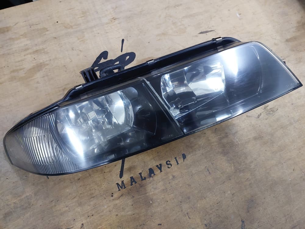 JDM Nissan Skyline R33 GTT GTST ICHIKOH 1533 Left Black Crystal