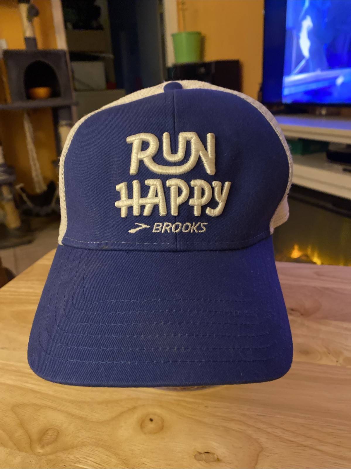 Brooks Run Happy Hat Cap - image 1