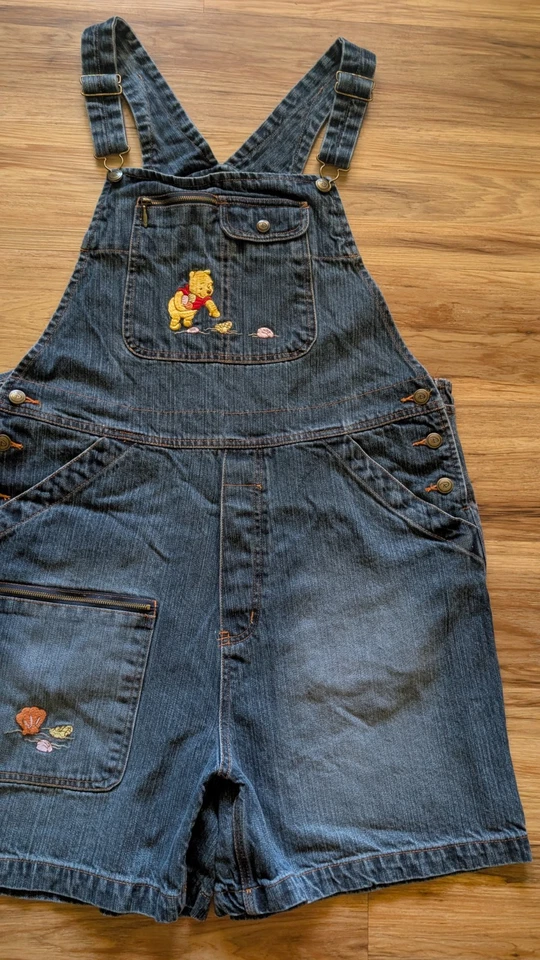 Vintage Disney Winnie the Pooh Denim Shortalls Womens XL Piglet Retro Cottagecor - Image 3 of 4