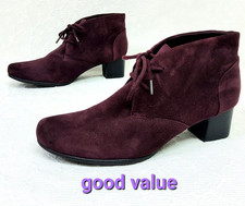 Clarks Unstructured Womens Ankle Boots UK Size 6.5 (40) Plum Suede