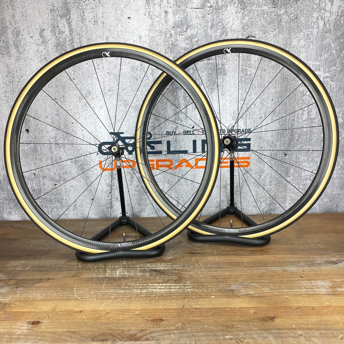 Mint! Ax-Lightness Ultra 25T Carbon Tubular Rim Brake Wheelset +
