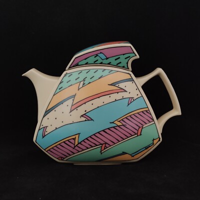 Rosenthal Studio-Line Dorothy Hafner Flash Set of Oil & Teapot