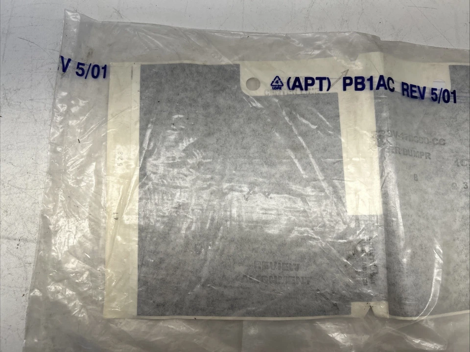 OEM CINTA ADHESIVA RAYAS 2015 2016 2017 2018 2019 FORD MUSTANG FR3Z-6320000-CV Foto 2 de 4