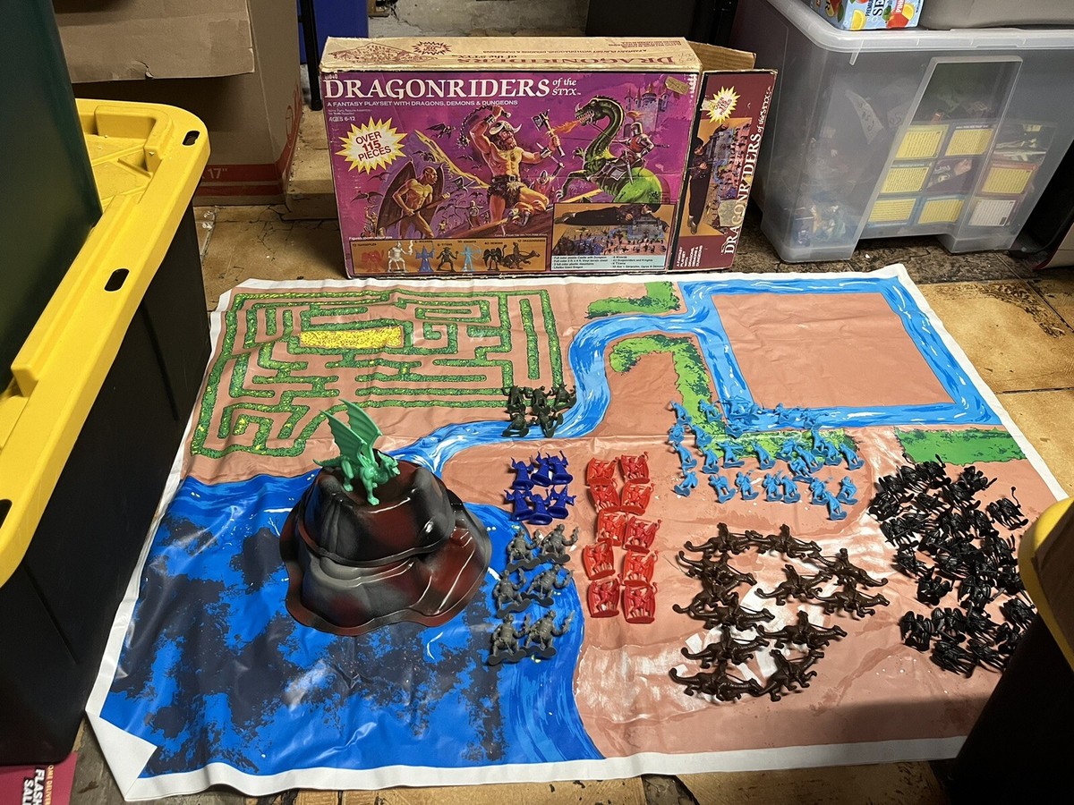 VINTAGE 1981 DFC DRAGONRIDERS OF THE STYX Fantasy Playset