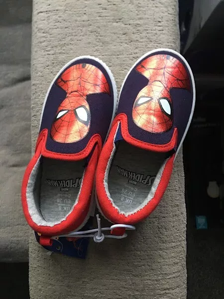 Slip on deals spiderman