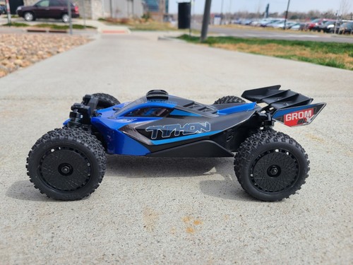 ARRMA Typhon Grom Roof Skid & Shock Skids Upgrade *Hardware Included* - Picture 4 of 5