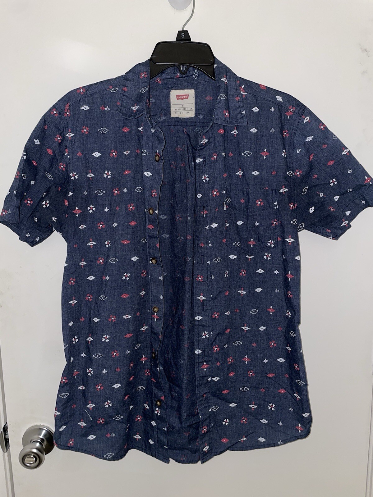 Levi Strauss Men’s Navy Blue Short Sleeve Button Up Cotton Shirt Size S