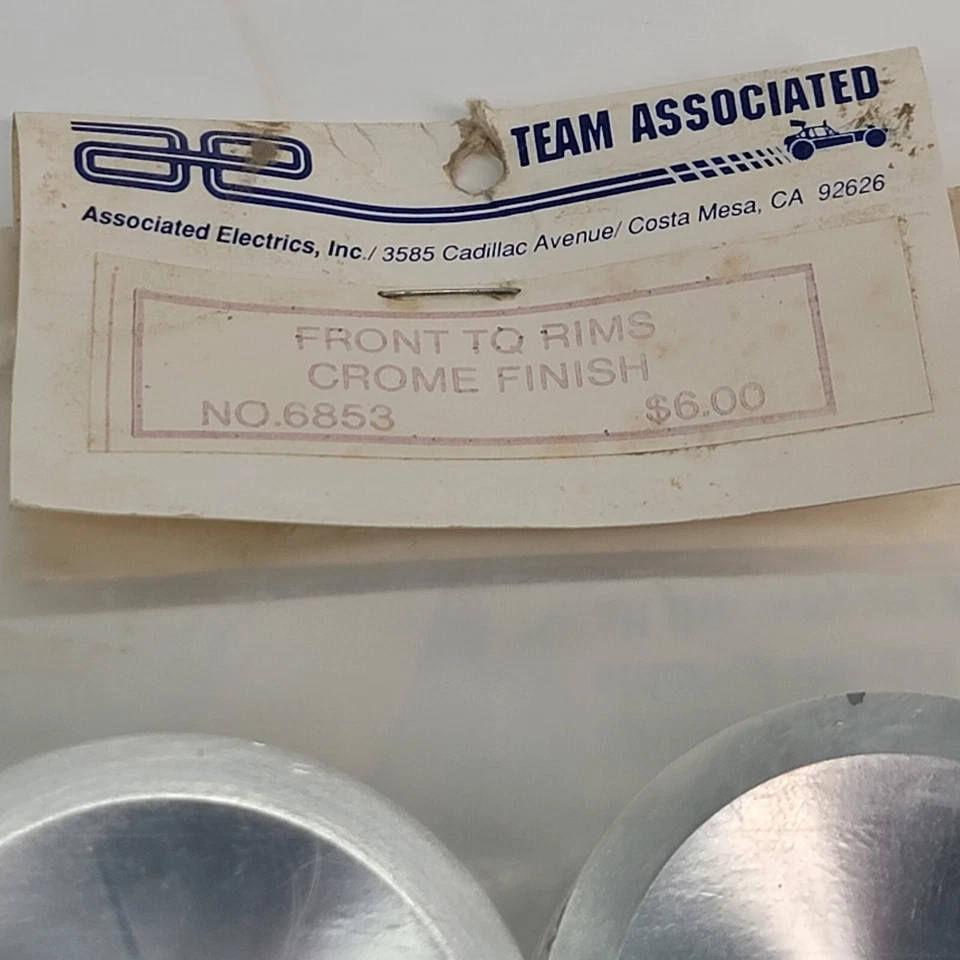 Vintage NOS Team Associated 6853 RC10 Front Chrome TQ Rims ASC6853 - Image 3 of 4