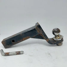 TRAILER HITCH (B07006144)