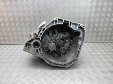 2017 Nissan Juke Tekna MK1 F15 1.2 Pet HRA2DDT 6 Gears Manual Gearbox 320100960R