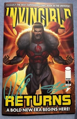 Invincible Returns #1 Facsimile Double Signed Ryan Kincaid/Aaron Bartling W/COA