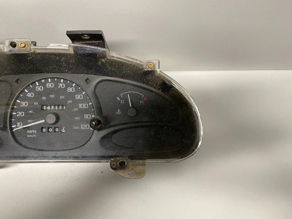 98-99 FORD ESCORT MPH EXCLUYENDO CUPÉ VELOCÍMETRO CLÚSTER 147171 OEM, 257-03722 Foto 3 de 4