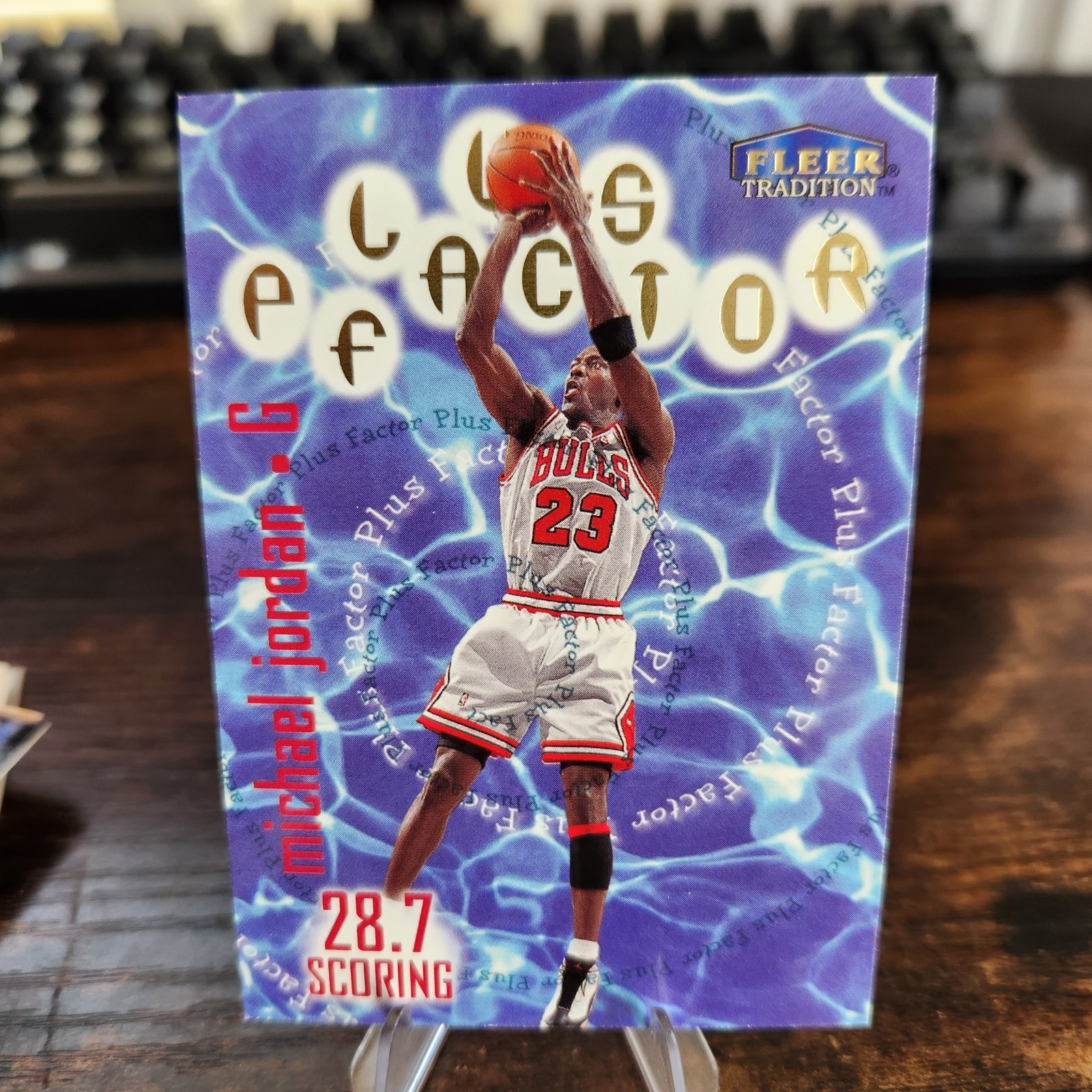 1998-99 Fleer Tradition - Plus Factor Michael Jordan #142