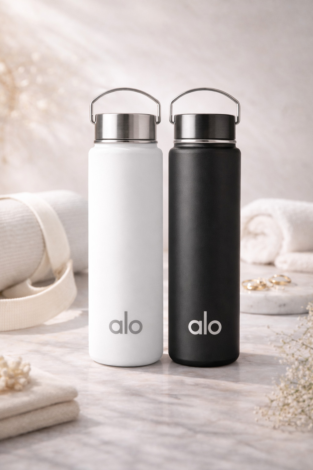 (New) Set of 2 Stainless Steel Water Bottle. Color Black and White. Free Shipping (59.85 USD) (New) Set of 2 Stainless Steel Water Bottle. Color Black and White. Free Shipping (59.85 USD)