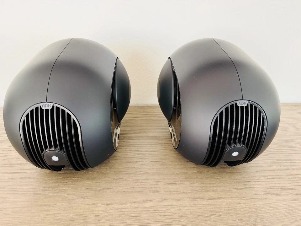 Par Devialet Phantom 1 108db negro mate, embalaje original, 2 mandos a distancia Foto 3 de 4