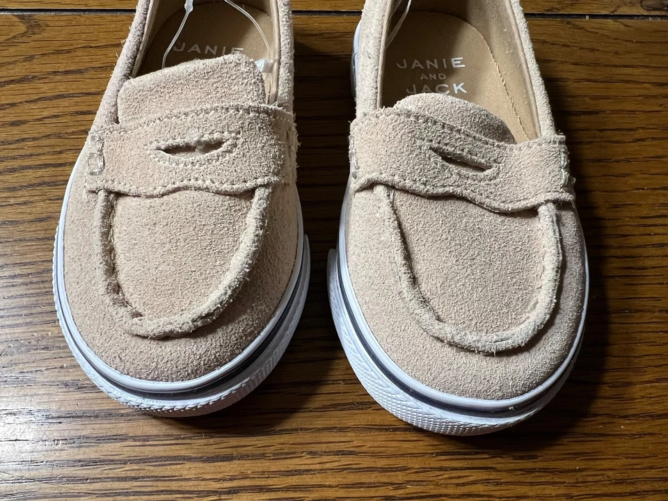 NUEVO CON ETIQUETAS Janie and Jack Flower Show Caqui Gamuza Penny Mocasín Zapatos 6 Niño Pequeño Foto 3 de 4