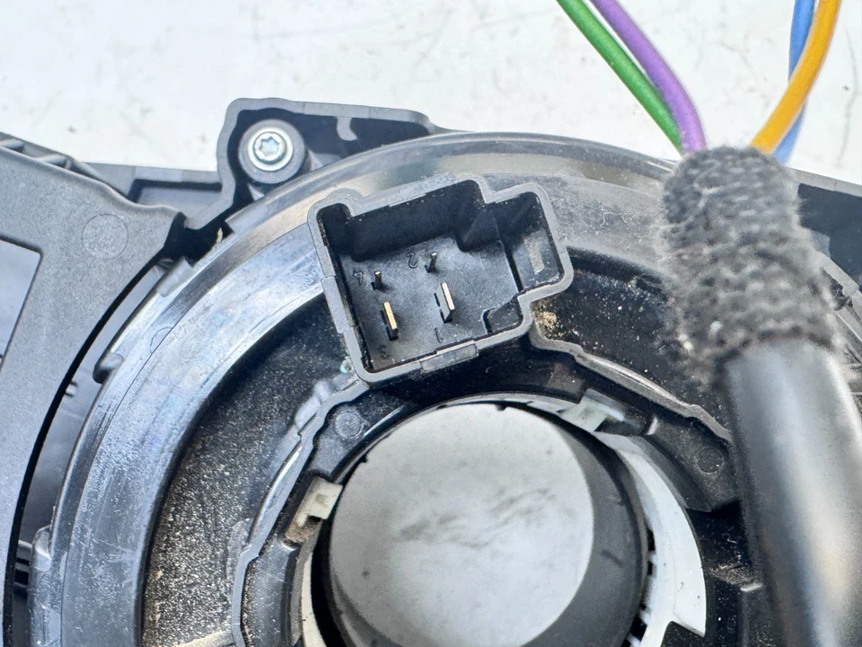 2020-2022 FORD ESCAPE STEERING  WHEEL CLOCK SPRING OEM - Image 4 of 4