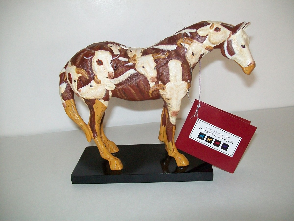 馬　置物　ウマ　THE TRAIL OF PAINTED PONIES Amazon.com: Enesco The Trail of Painted Ponies Halloween