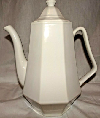 HOMER LAUGHLIN Off-White Ceramic Coffee Pot Octagon Shape Lid 11'' H VGUC