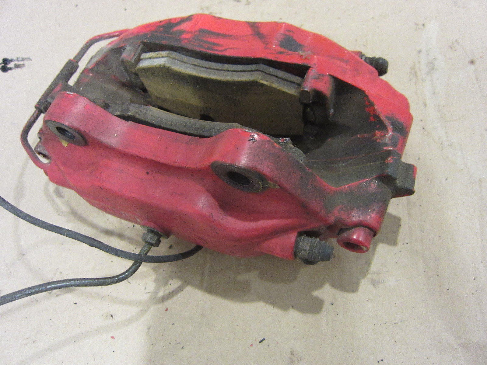 Maserati Coupe,Spyder - LH Front Brake Caliper (Red) - P/N 200047