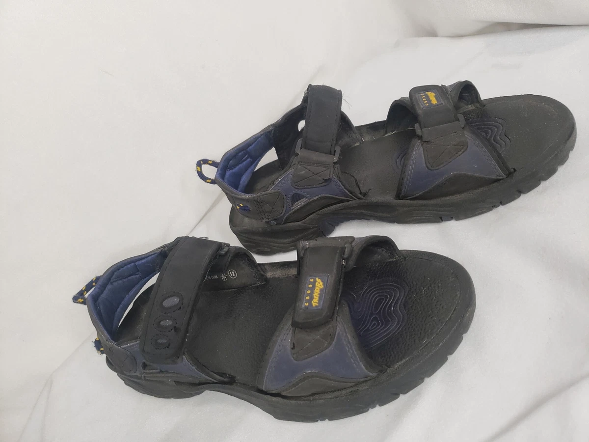 Men's cross hotsell trekkers sandals