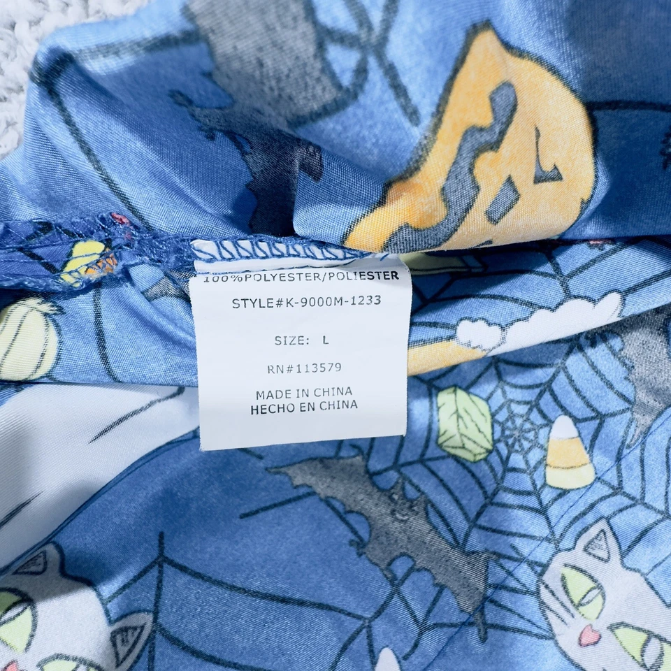 Luv Scrubs Scrub Top Unisex Size Large Halloween Pumpkins Ghosts Cats Bats Web - Image 3 of 4