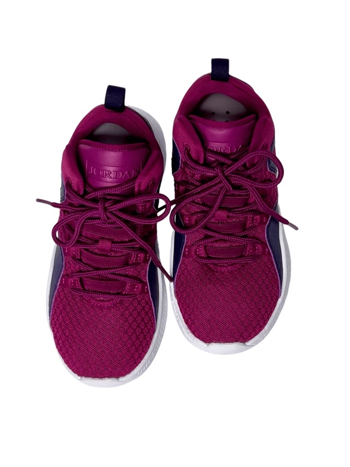 Zapatilla deportiva Jordan Formula 23 GP 881466-607 roja borgoña malla talla 13C niña Foto 4 de 4