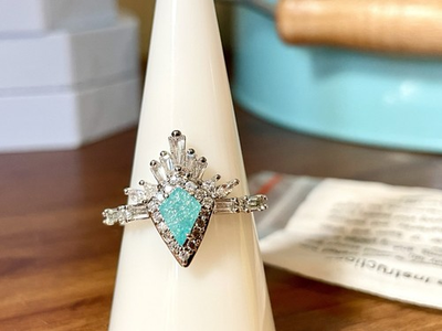 #ad Bomb Party Ring Touch Tips Spark Loud Blue Topaz On Rhodium NEW Size 8 $20.00