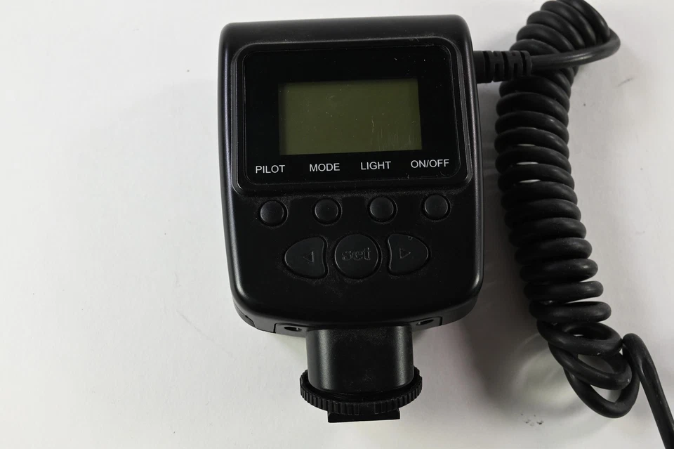 Bolt VM-160 LED Macro Ring Light #G320 - Image 4 of 4