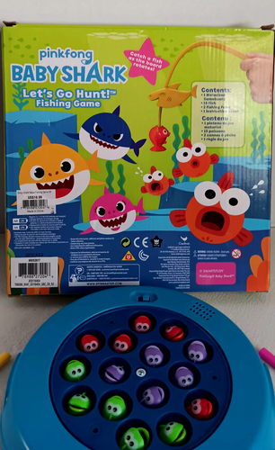 Baby Shark Let's Go Hunt Collectible Fishing Game (Open Box). - Picture 3 of 18