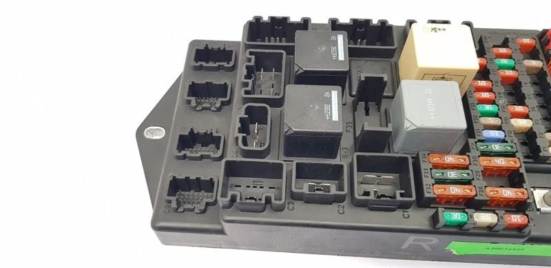 Jaguar XK 2013 caja de fusibles 5,0 gasolina 508 hp BW8314D628AG Foto 3 de 4