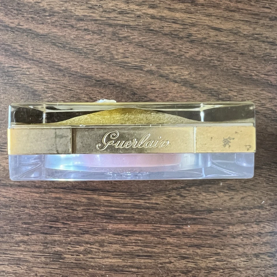 Guerlain Divinora Eyeshadow Quad Touche de Beige 240 New Old Stock - Image 2 of 3