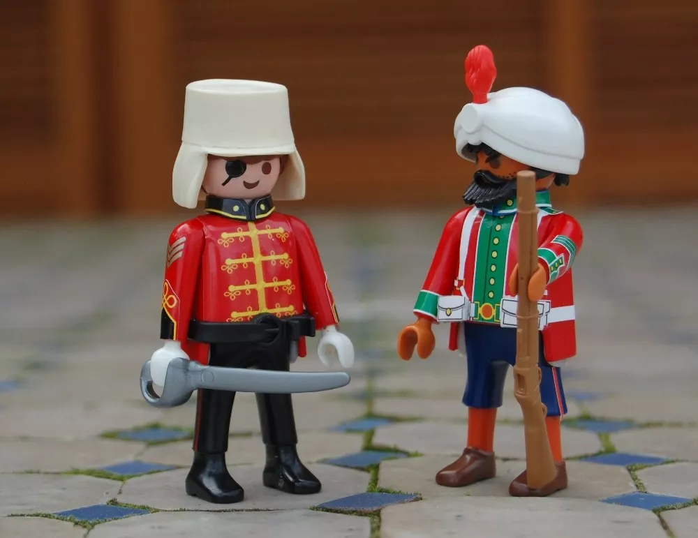 Lego y playmobil hot sale