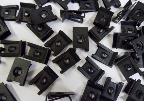 *US SELLER* 100 SPRING TYPE U NUTS WIDE RANGE #8 SCREW SIZE GM 9431530 9424837 - Bild 1 von 2