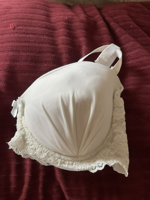 Mix&Co. Women's 38D Bra with off white  Lace Bra Adjustable Straps