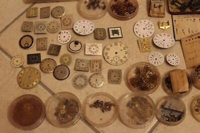 Lot de pièces d'horlogerie - Montres & Bijoux