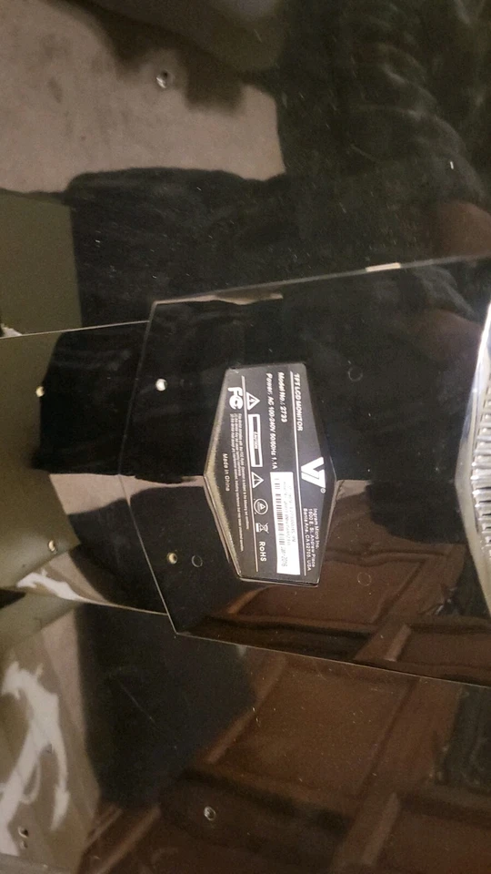 Tft V7 Monitor With Power Cord - Image 2 of 4