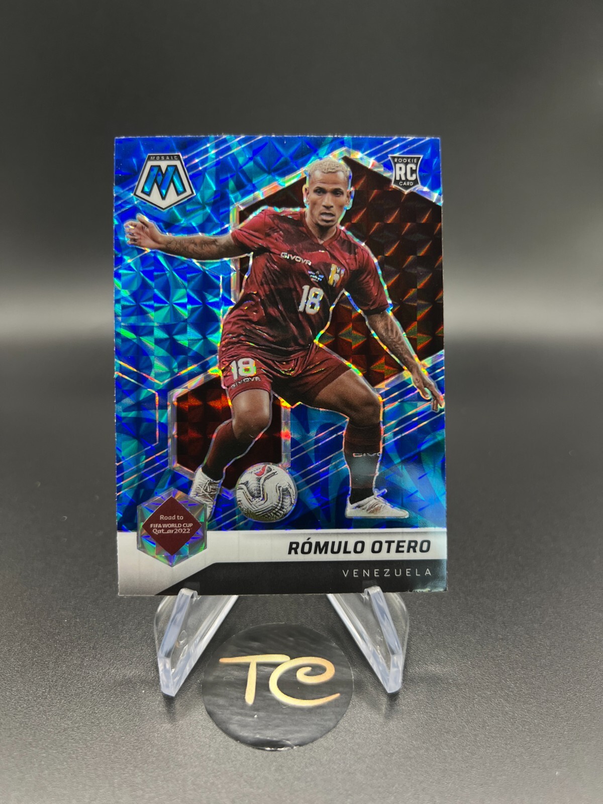2021-22 Panini Mosaic FIFA Romulo Otero Reactive Blue Prizm - #93