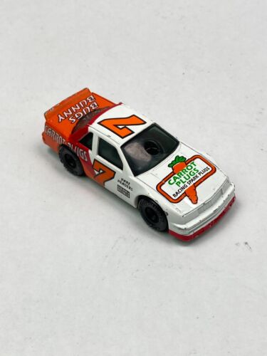 Matchbox Chevrolet Lumina Stock Car Carrot Plugs Diecast Toy Car 1990 Vitnage - Picture 2 of 6