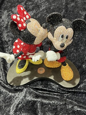 Swarovski Numbered Limited Edition 2016 Mickey & Minnie Couple